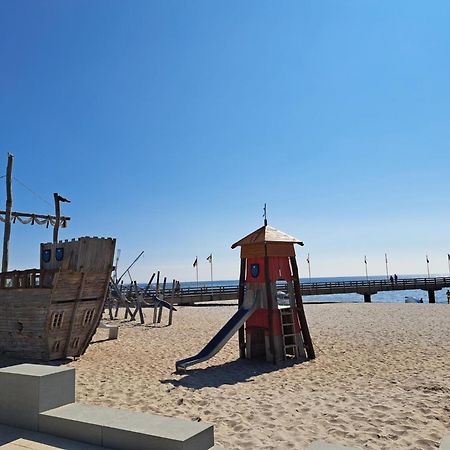 Ostseeblick โกรสเซนโบรเดอ ภายนอก รูปภาพ